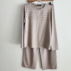 NWT Automet two piece wide leg lounge set